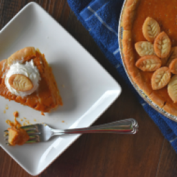 Traditional Family Recipe Pumpkin Pie Featured 2